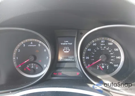 2016 Hyundai Santa Fe Sport 2.4L из США, поврежденный, VIN 5XYZT3LB0GG372083